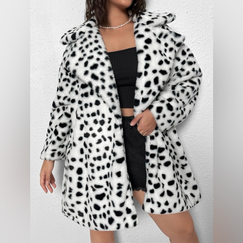 Shein Curve Dalmatian Print Faux Fur Coat Size 0XL
